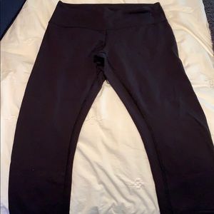 Lululemon used capris